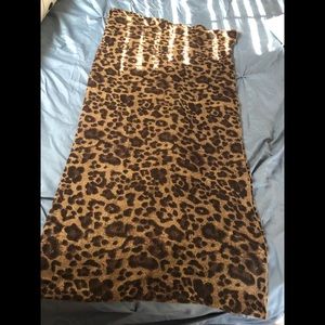 Michael Kors leopard infinity scarf